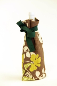 Creative Therapy: Kate Hall Wine Bottle Bag